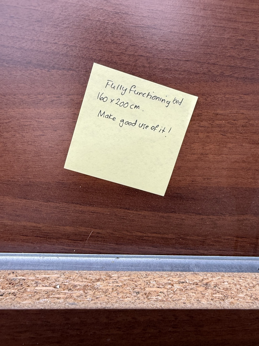 Fully functioning bed 160 x 200 cm photo 2