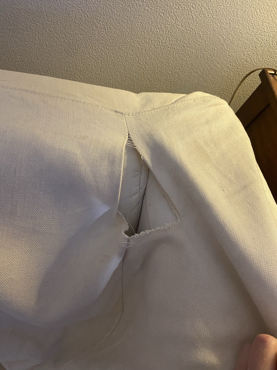 Linteloo sofa and loveseat. From Saturday 21/2 avalaible. Both need some love, like a new colour and little fixes of the fabric. But could have another life. Whatsapp me if you’re interested. +31650489034 photo 3