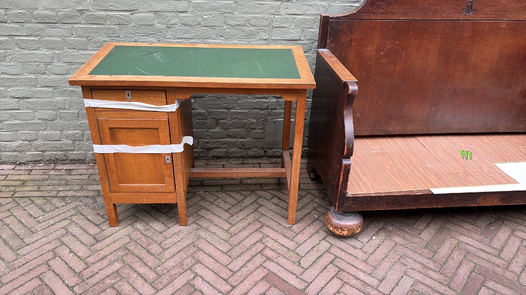 Amsterdam, De Krommert, Bestevâerstraat 44