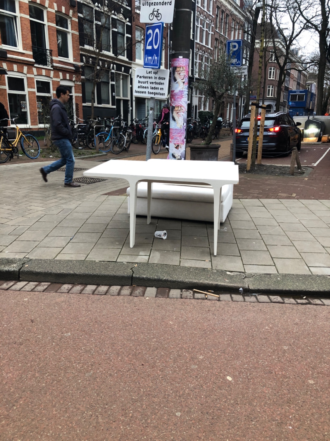 Table tafel and sofa photo 3