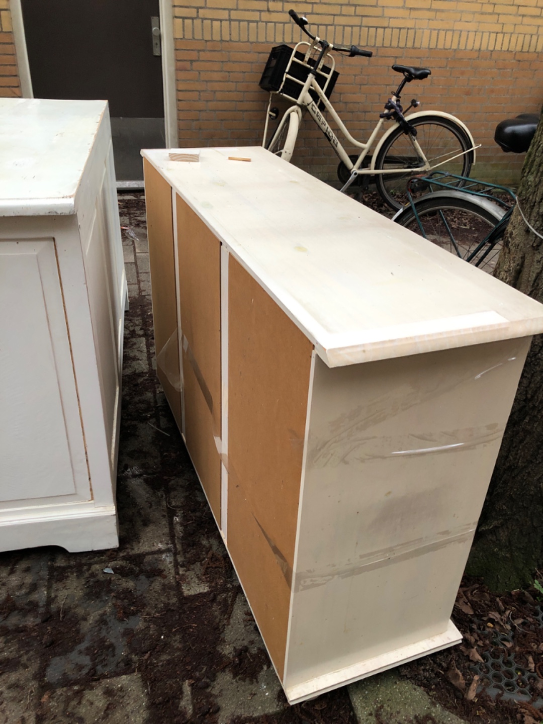 Chest of drawers, kastjes allebei van hout. photo 2