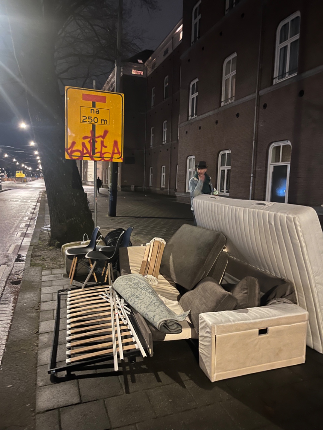 Item found on Amsterdam, Weesperbuurt/Plantage, Sarphatistraat 175 photo 1