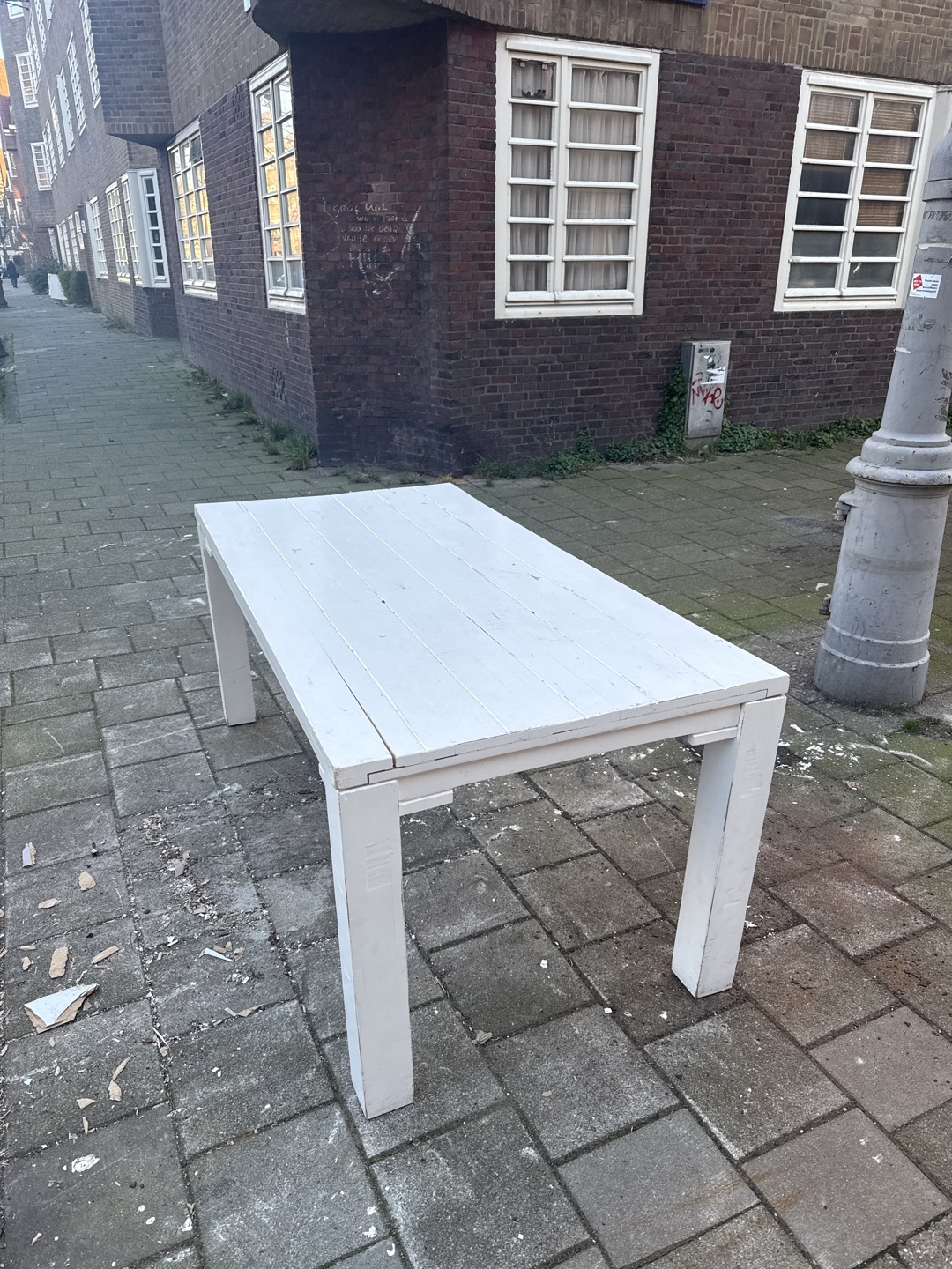 mooie witte tafel