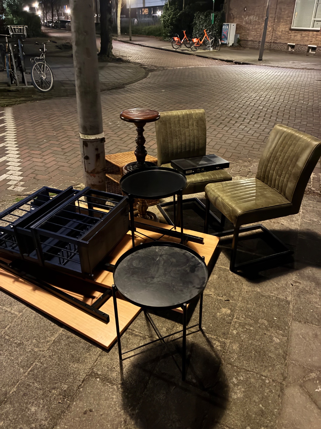 Handmade artisinal plate rack, side tables, desktop and chairs