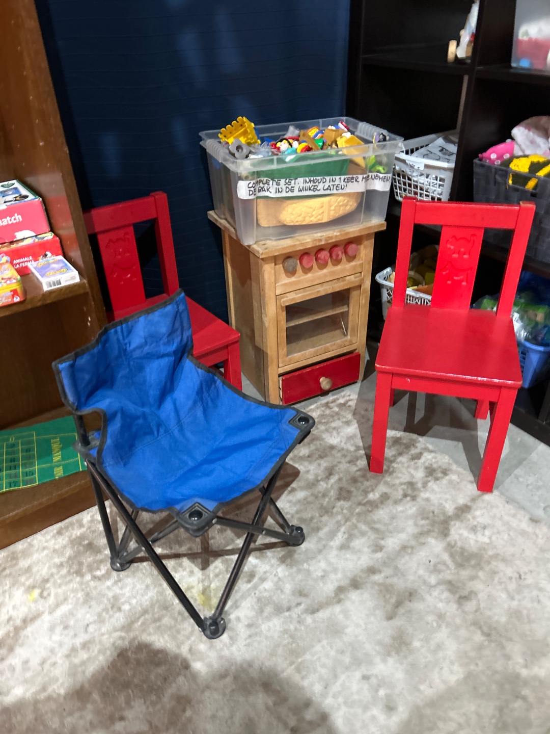 Gratis spullen bij het Afvalpaleis, tot 17 uur. Kleine gift wordt gewaardeerd voor de huur van ons pand. Volg ons ook op Instagram. 3