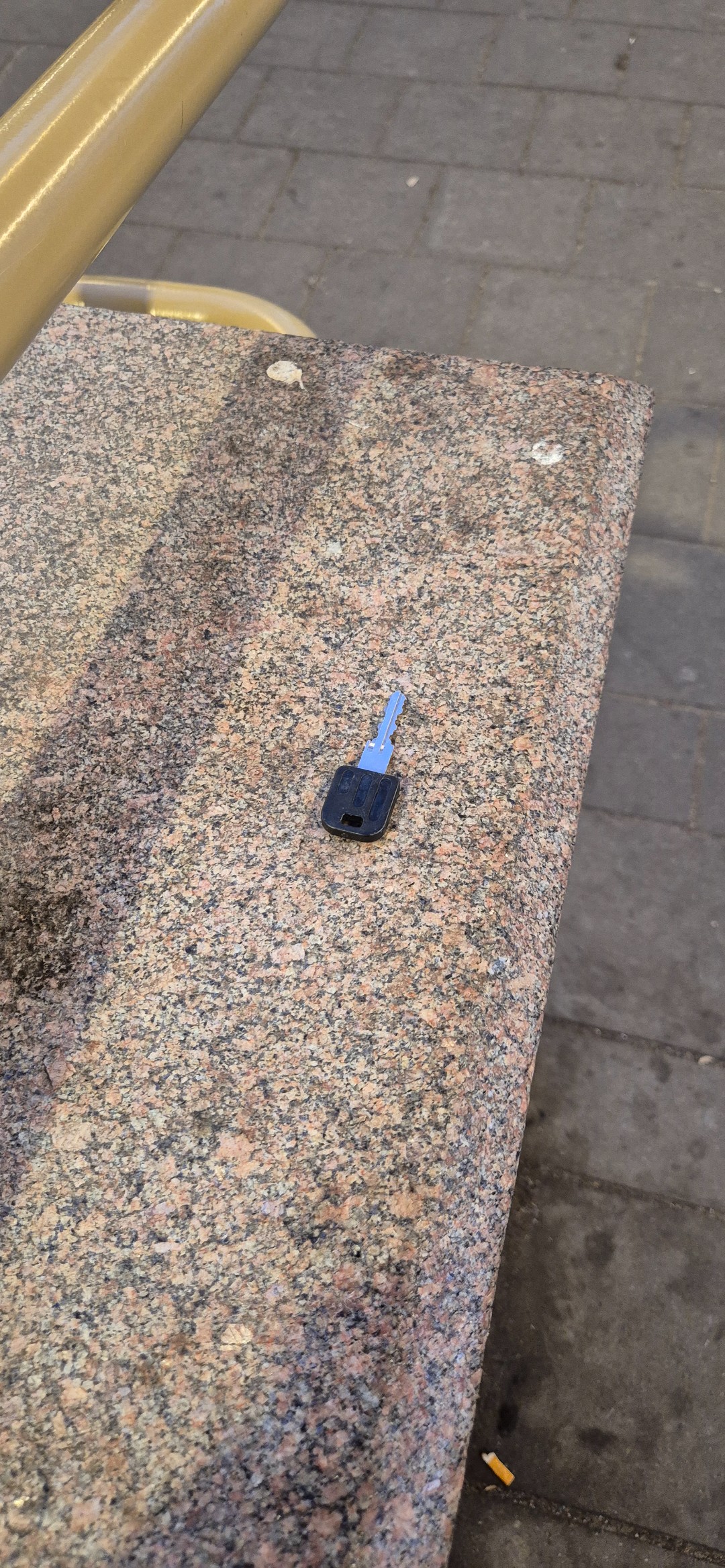 Wie is deze sleutel verloren op station Amsterdam Amstel, op spoor 1?