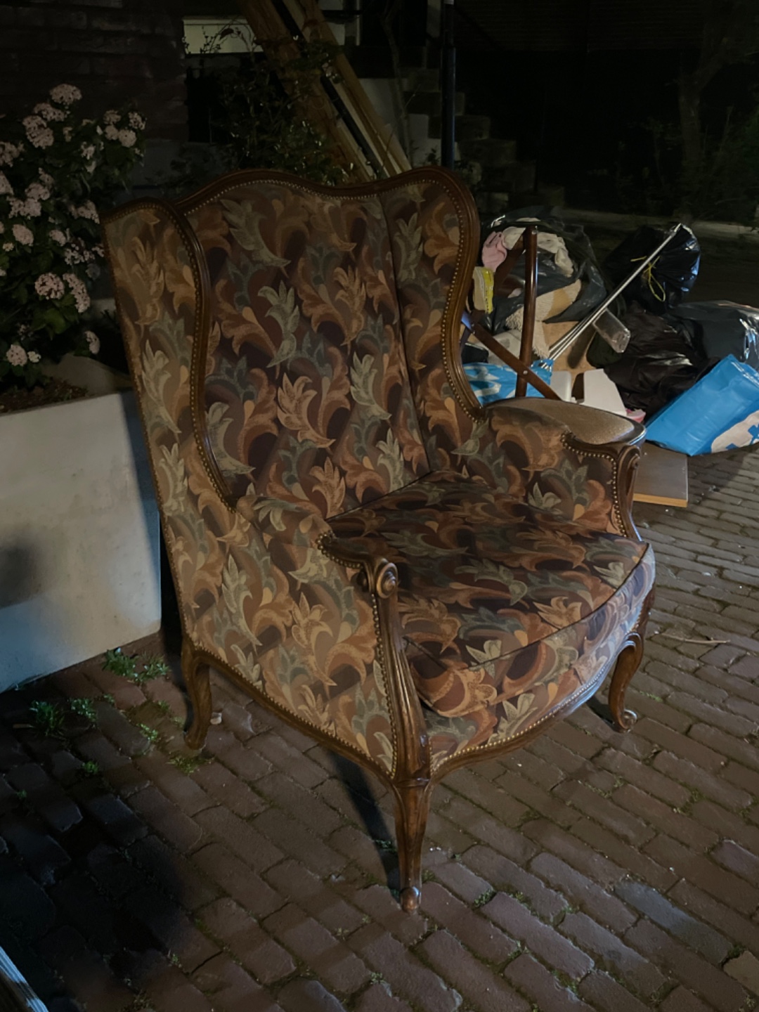 Beautiful lounge chair