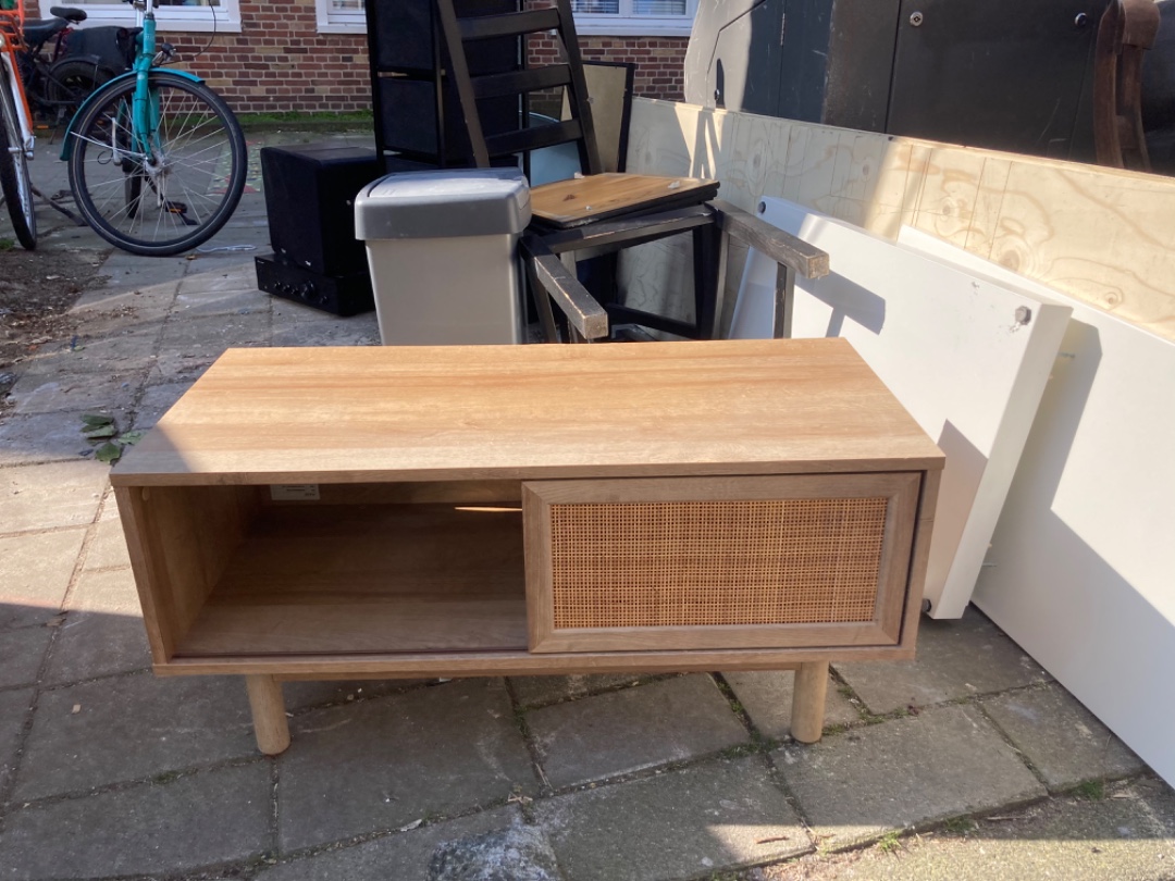 made.com tv console. Nice condition. By the bins at the Postjesweg end of Van spilbergenstraat