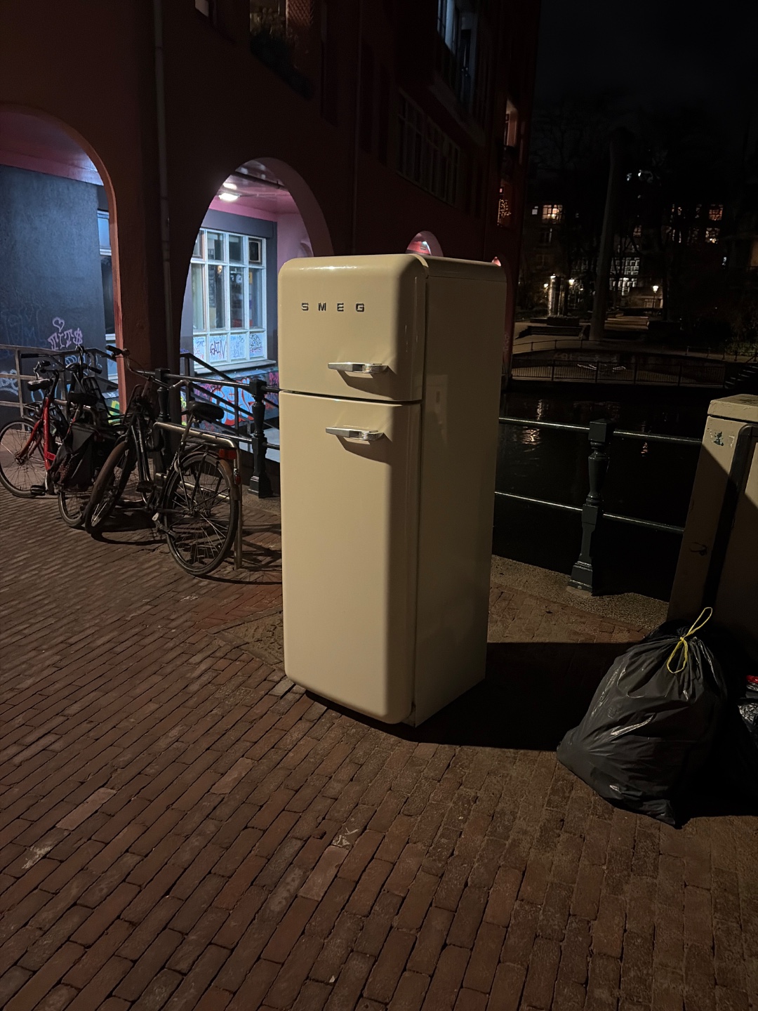 SMEG, weet niet of ie werkt