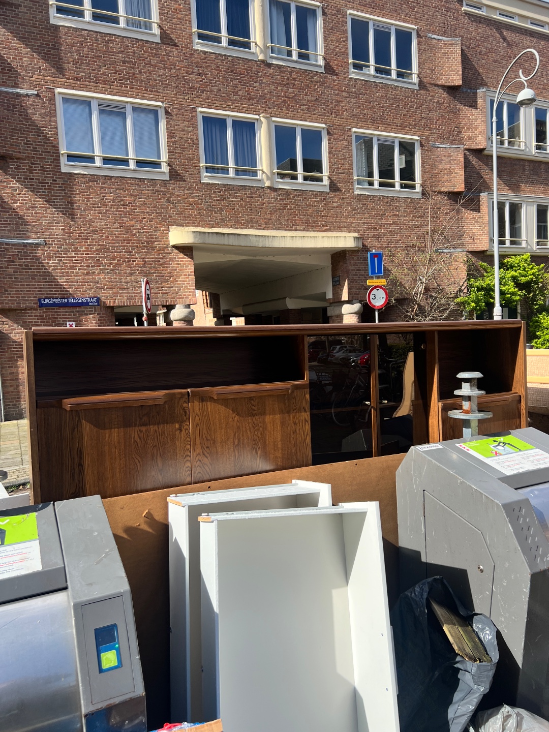 Beautiful mid century cabinets with glass opaque doors there are 2, please run don’t walk they are getting wet