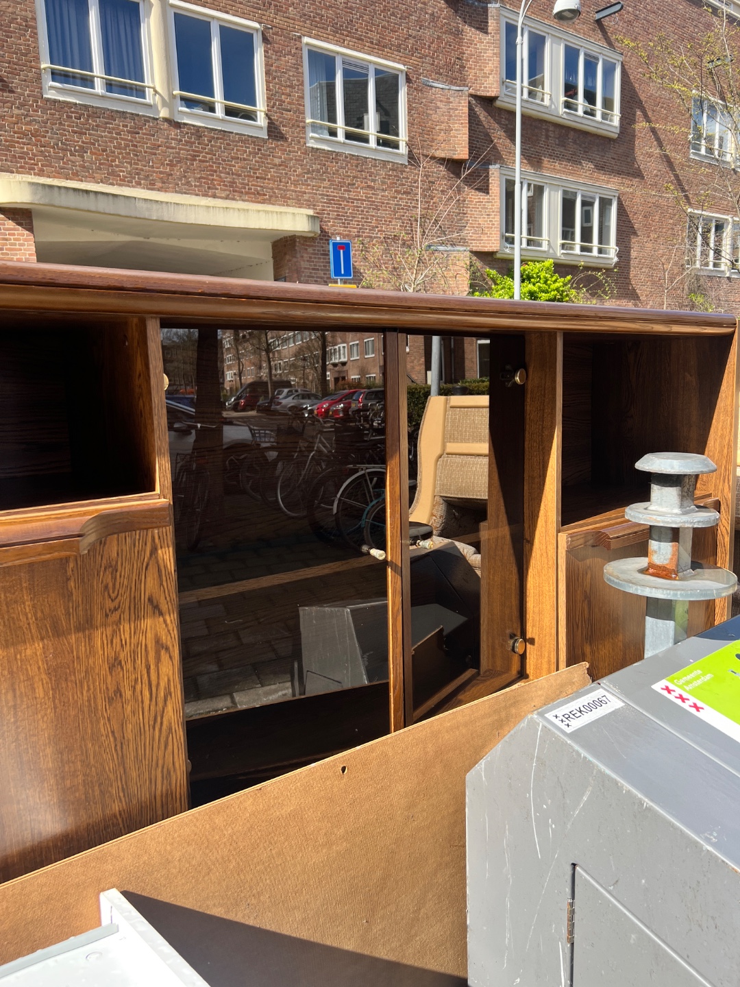 Beautiful mid century cabinets with glass opaque doors  there are 2, please run don’t walk they are getting wet