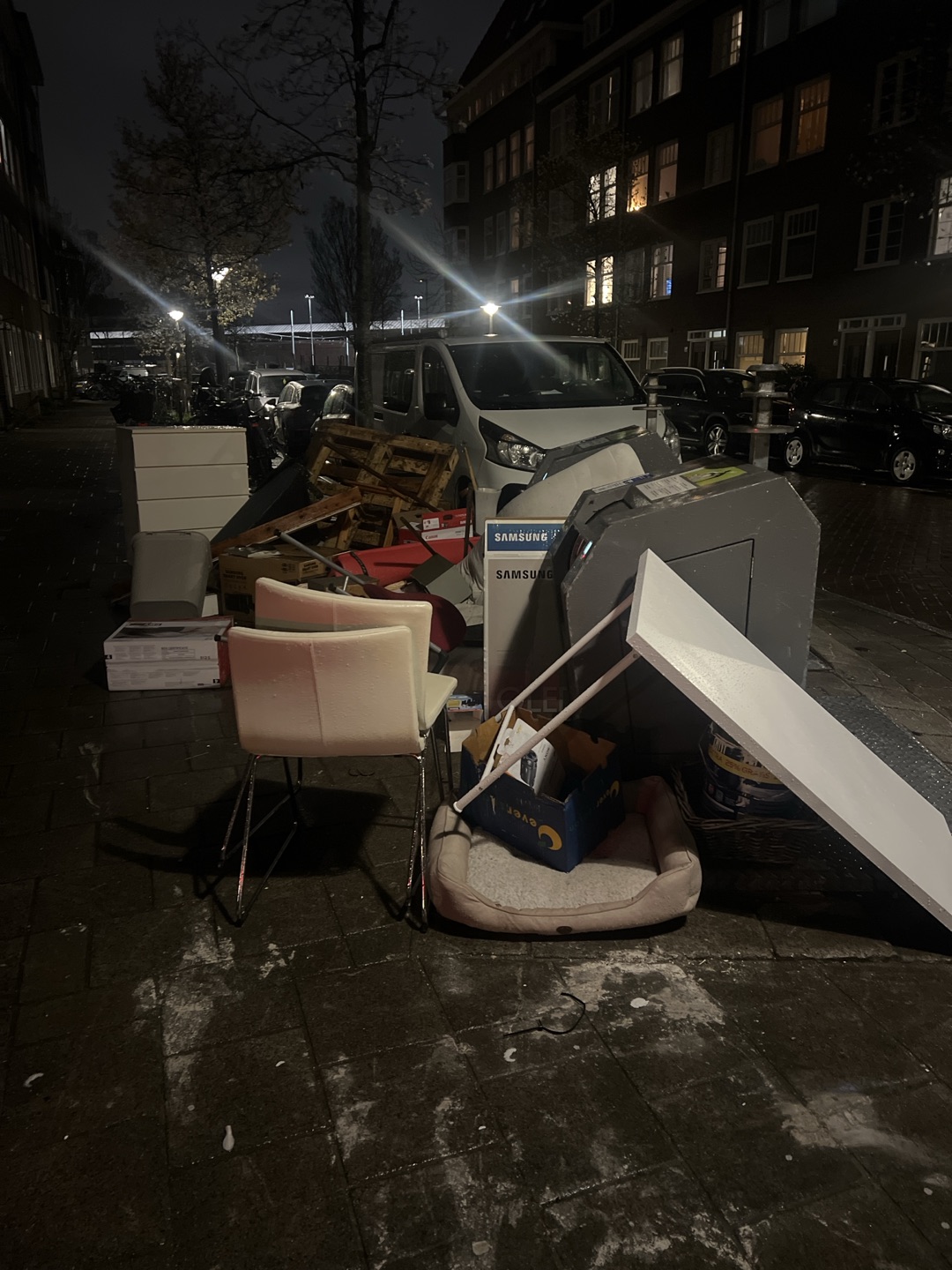 Item found on Amsterdam, Zuid, Hoofddorppleinbuurt, Rietwijkerstraat 15 1