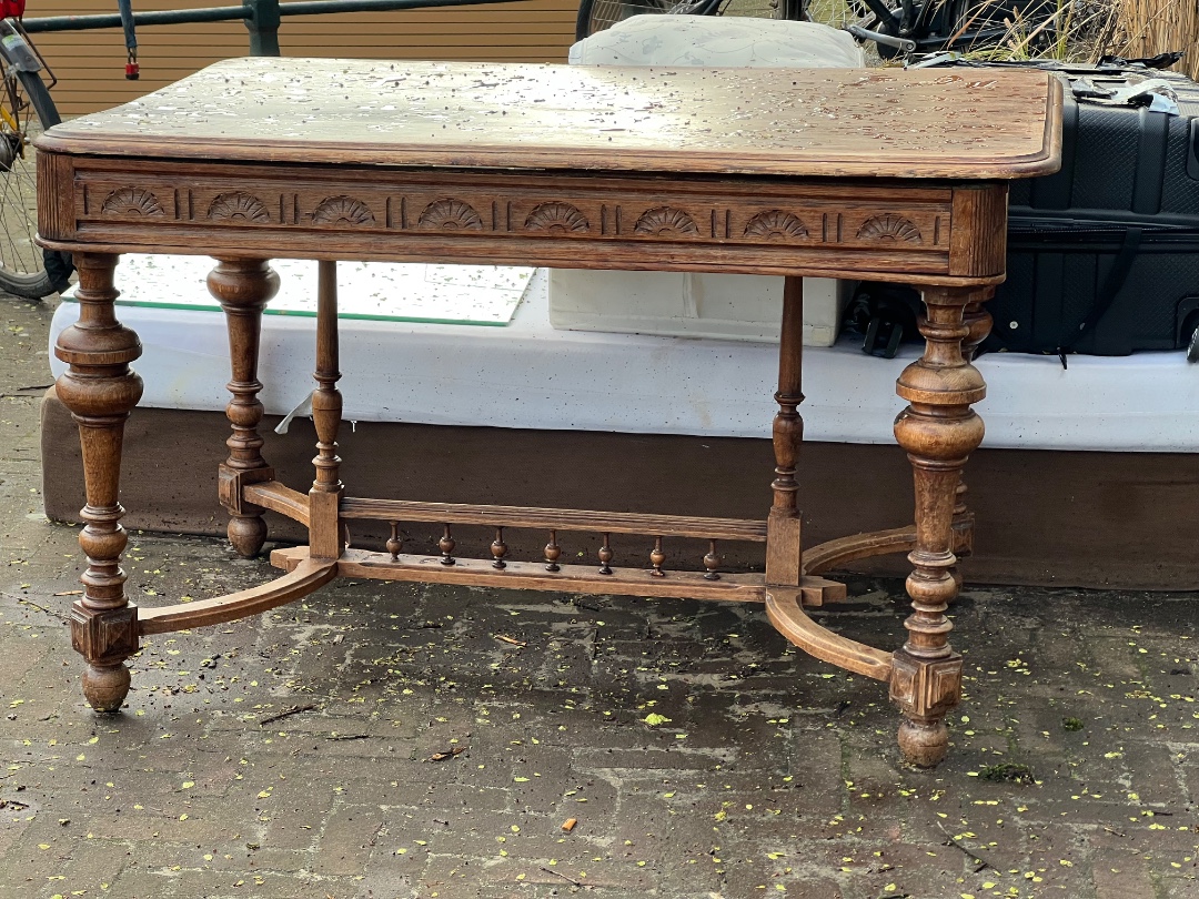 Antieke Mechelse tafel 1