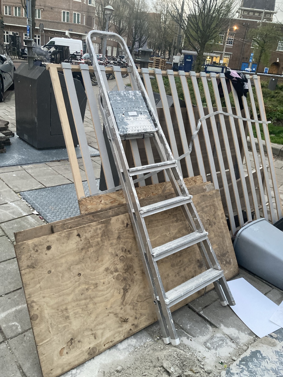 Item found on Amsterdam, Rijnbuurt, Kromme-Mijdrechtstraat 35 2