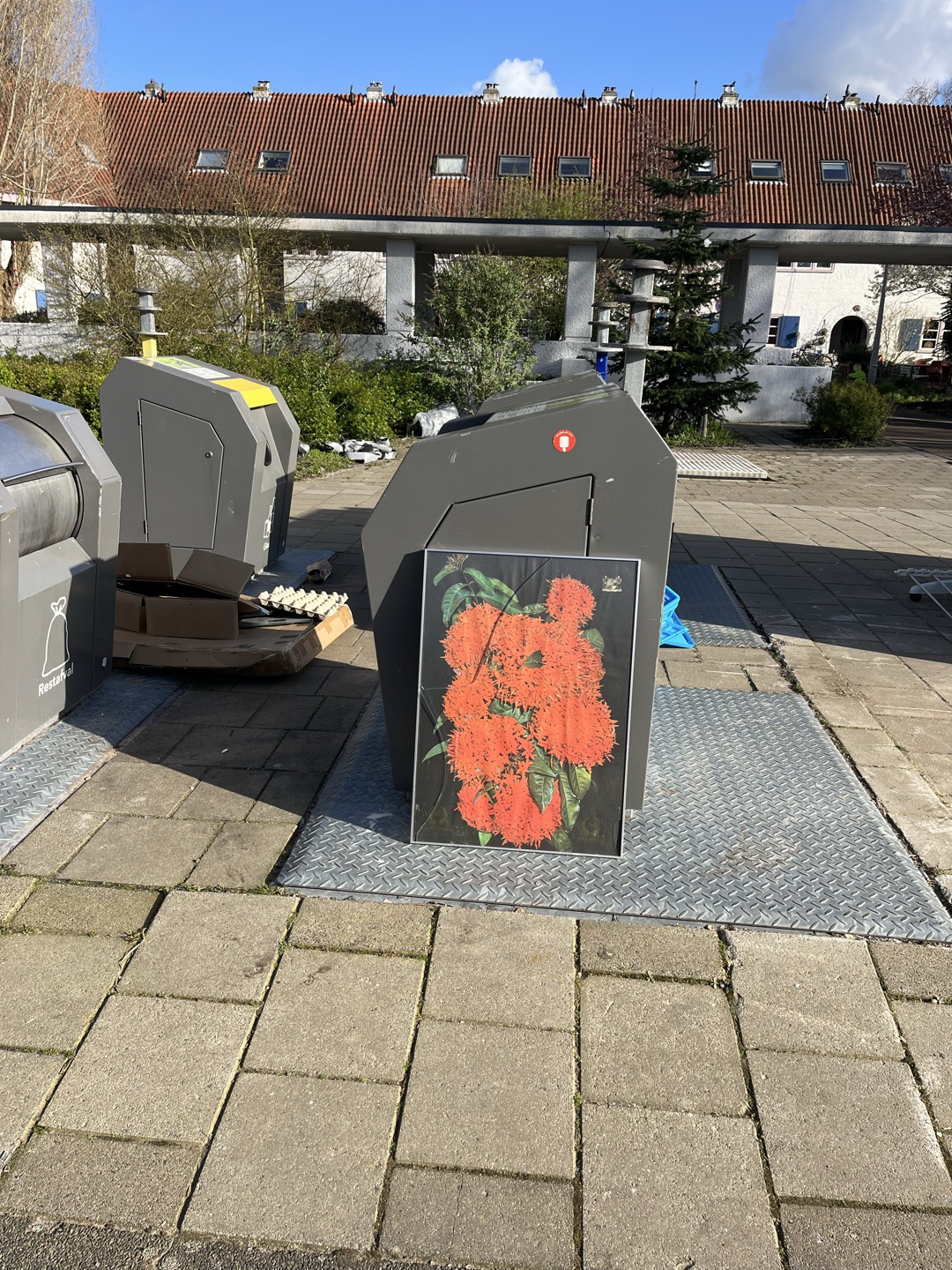 Item found on Amsterdam, Betondorp, Brink 1 1