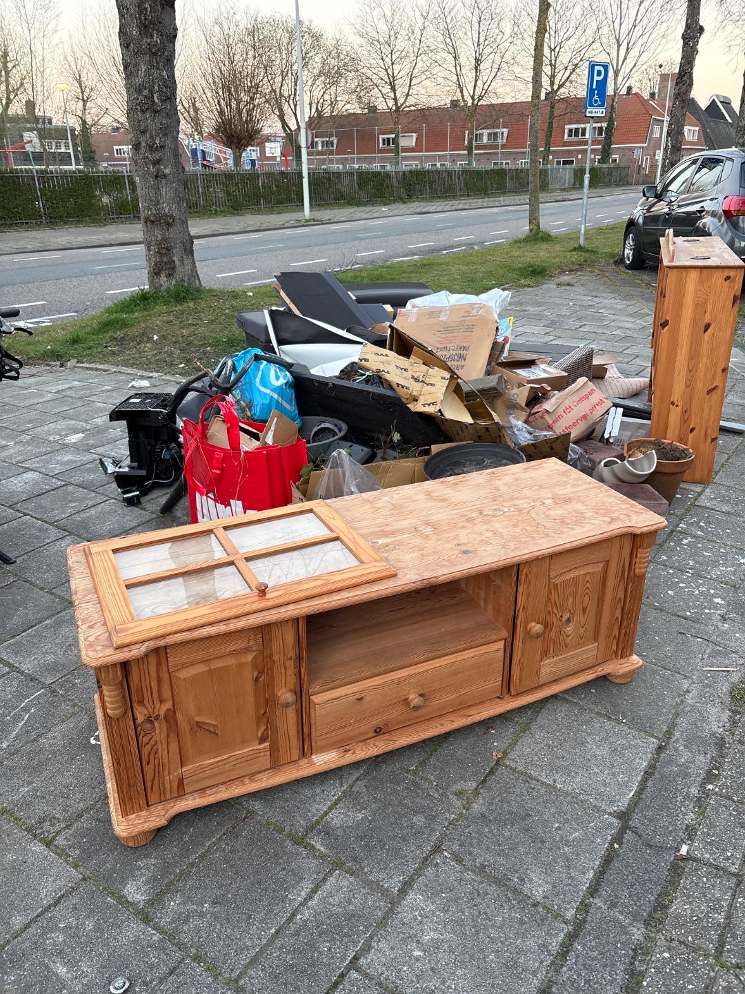 Item found on Amsterdam, Tuindorp Oostzaan, Meteorenweg 155 1