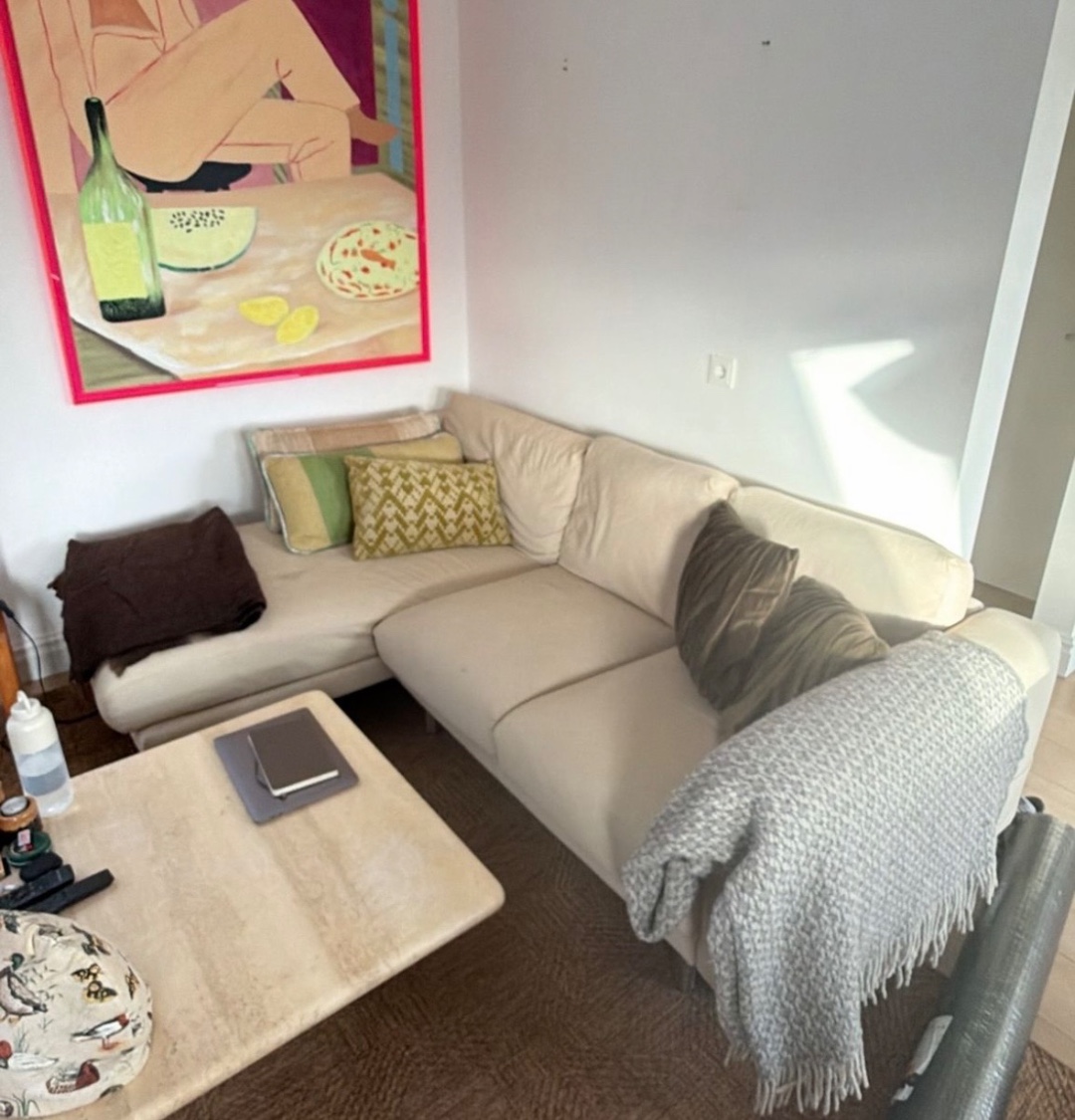 📍Van Woustraat 

IKEA Norsborg bank (1 leuning stuk)
Vanaf vrijdag 3 april om ongeveer 11:30 uur