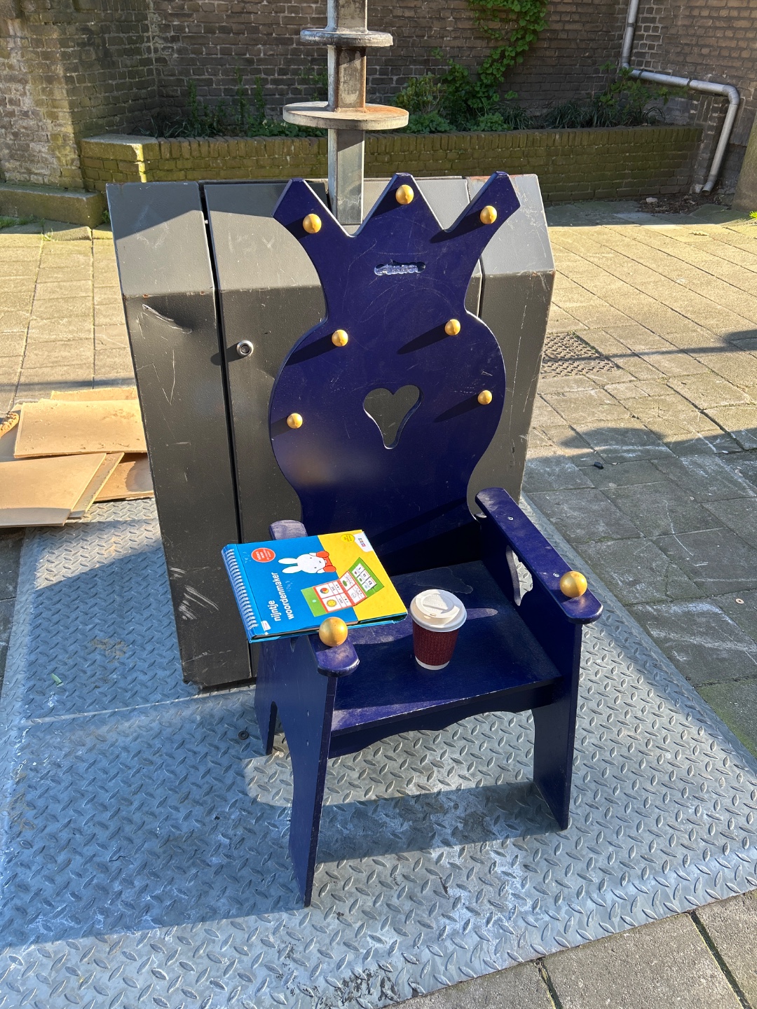 Item found on Amsterdam, Museumkwartier, Roelof Hartplein 4 2