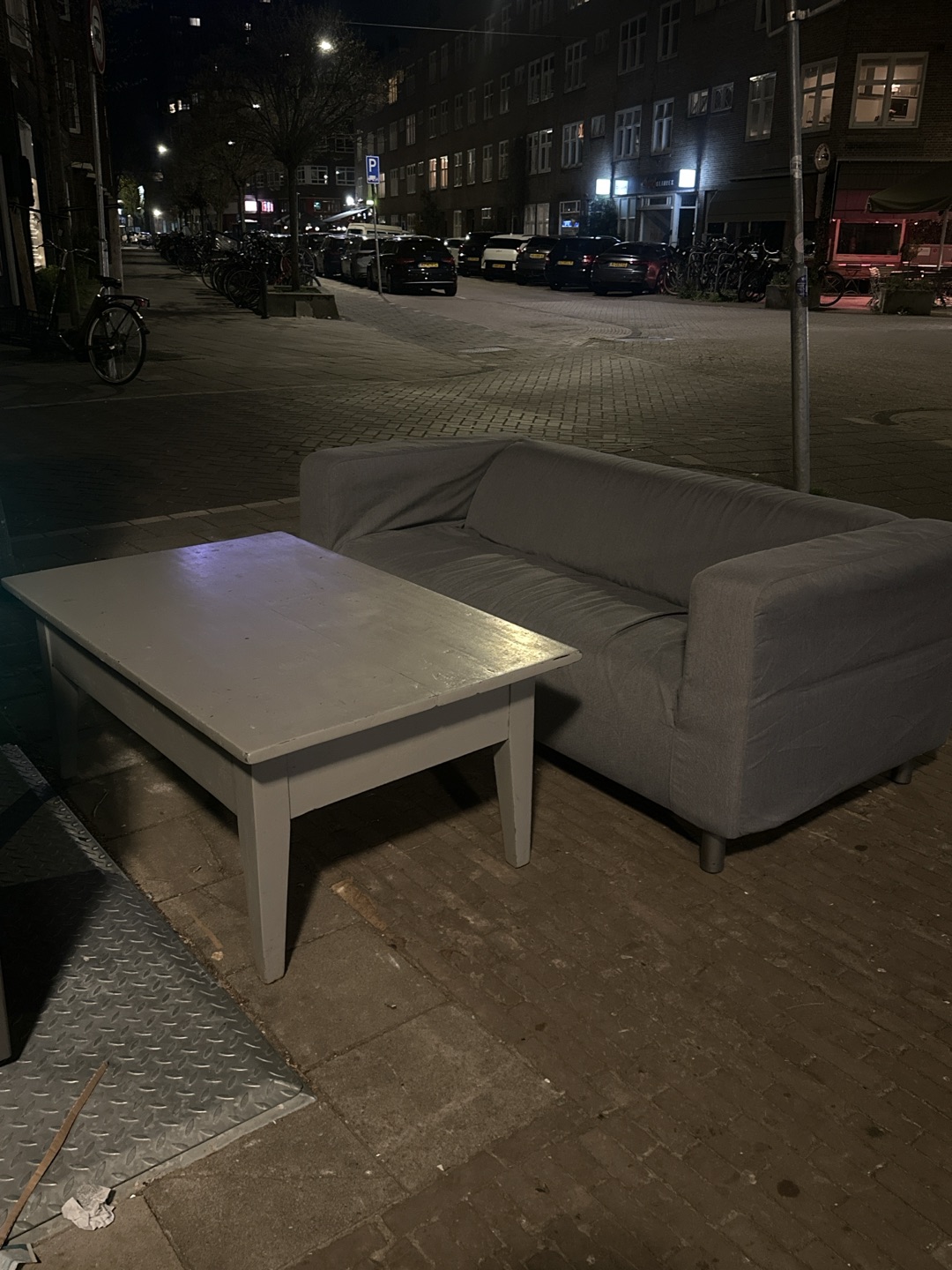 Item found on Amsterdam, De Pijp, Van der Helstplein 10 1