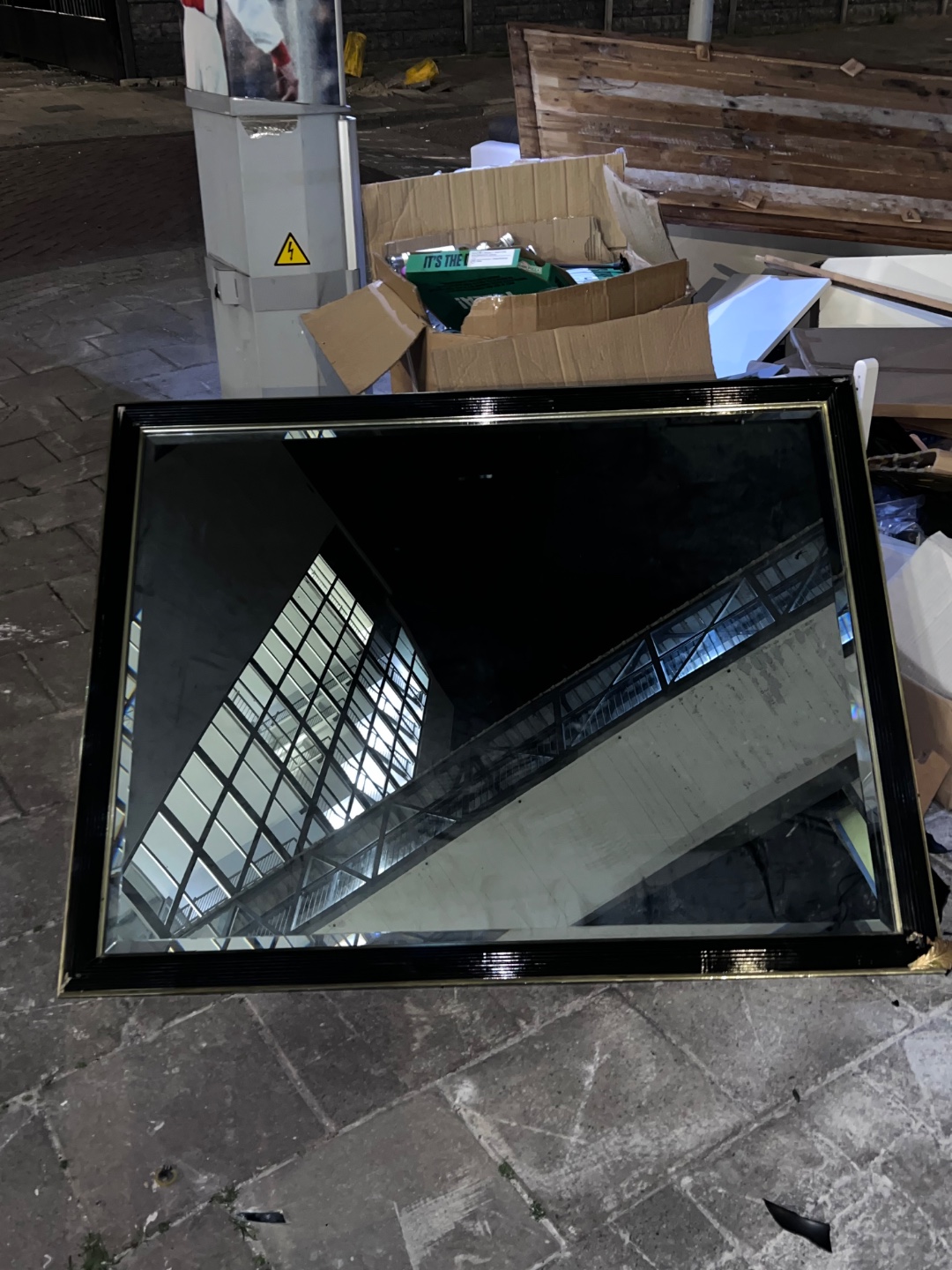 Big beautiful mirror 1