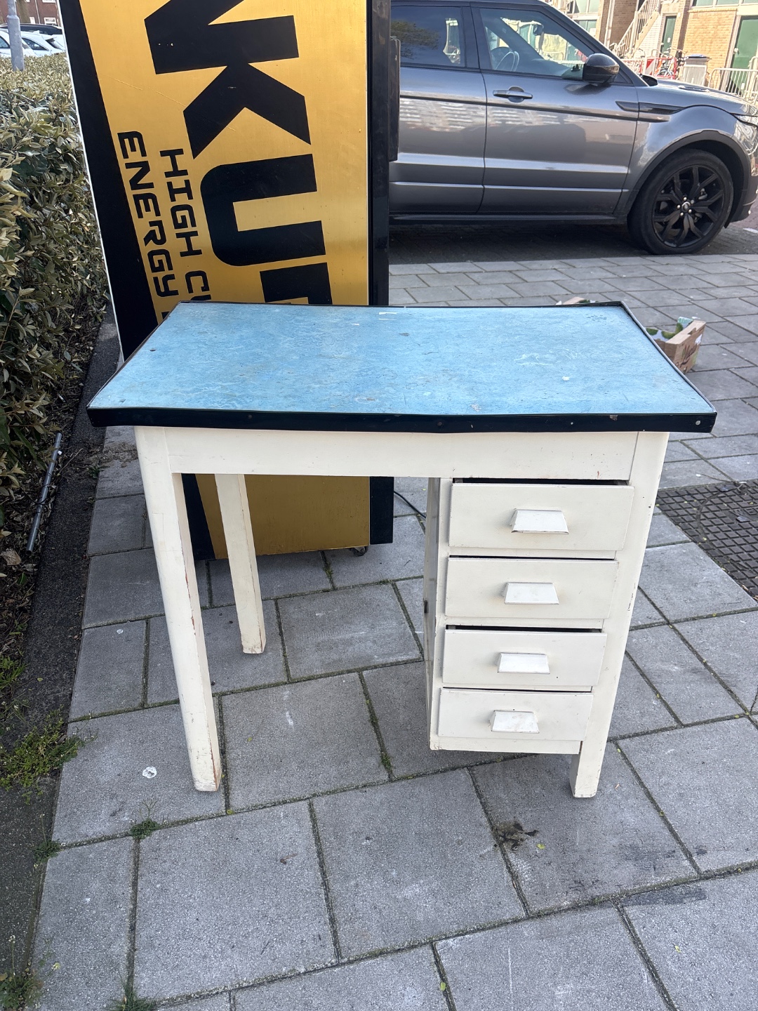 Item found on Amsterdam, Osdorp-Oost, Van Suchtelen Van De Haarestraat 365 1