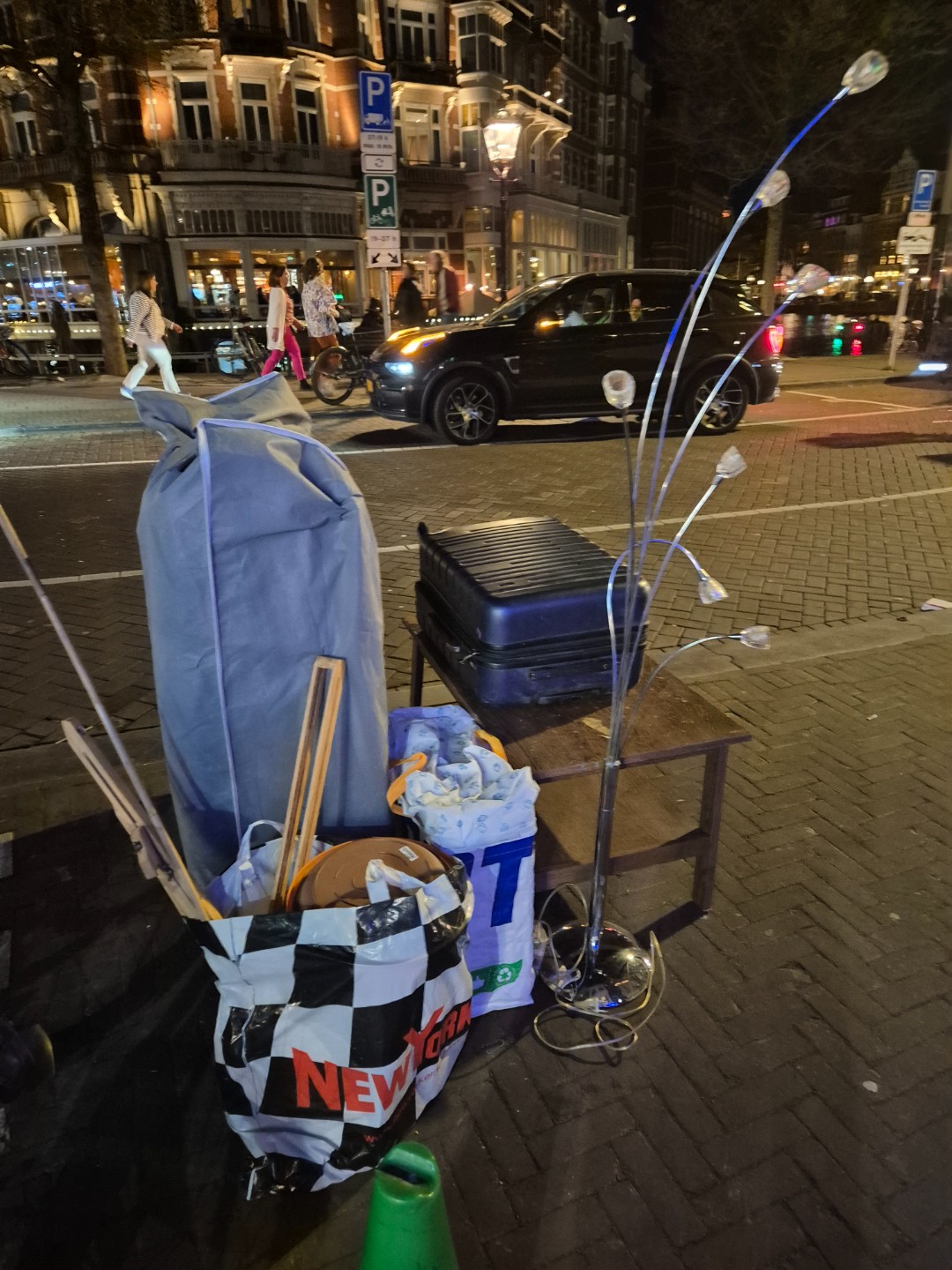 On the street till 7.00 o'clock. The grey big case, it's the bed you see in the 2nd pic. 1