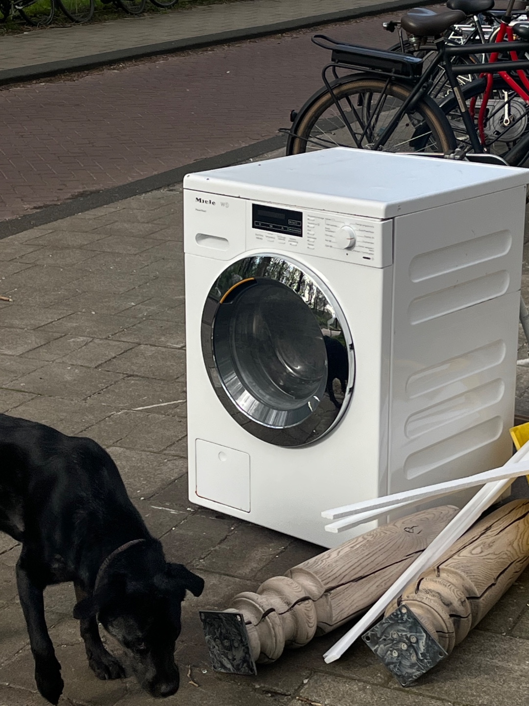 Item found on Amsterdam, Nieuw-West, Overtoomse Veld, Staalmeesterslaan 367 1