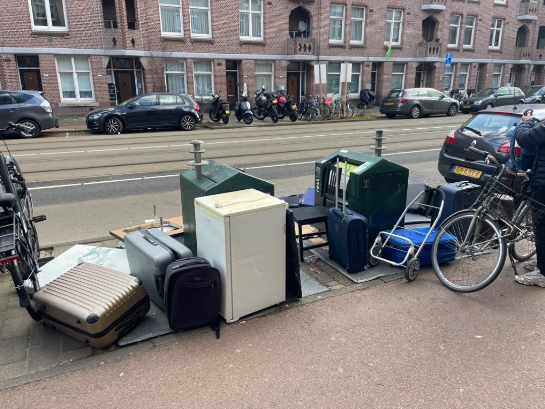 Item found on Amsterdam, West, Landlust, Admiraal De Ruijterweg 208 1