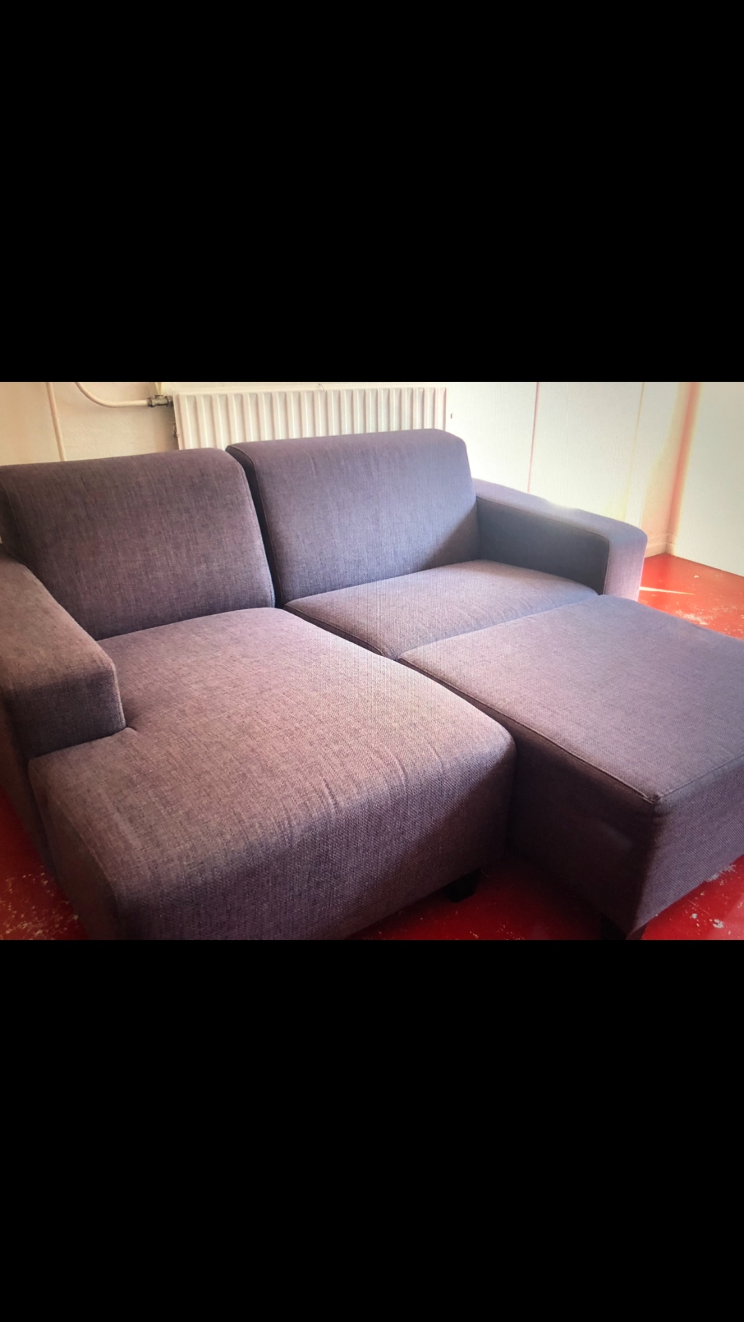 3piece mini lounge grey fabric fits thru doors it’s not outside yet live on second floor but an easy one. … but I can help better with 2 people for pick up  185 wide 175 length  when put all together but that’s a choice    If interested will arrange  pick up today all good. 1