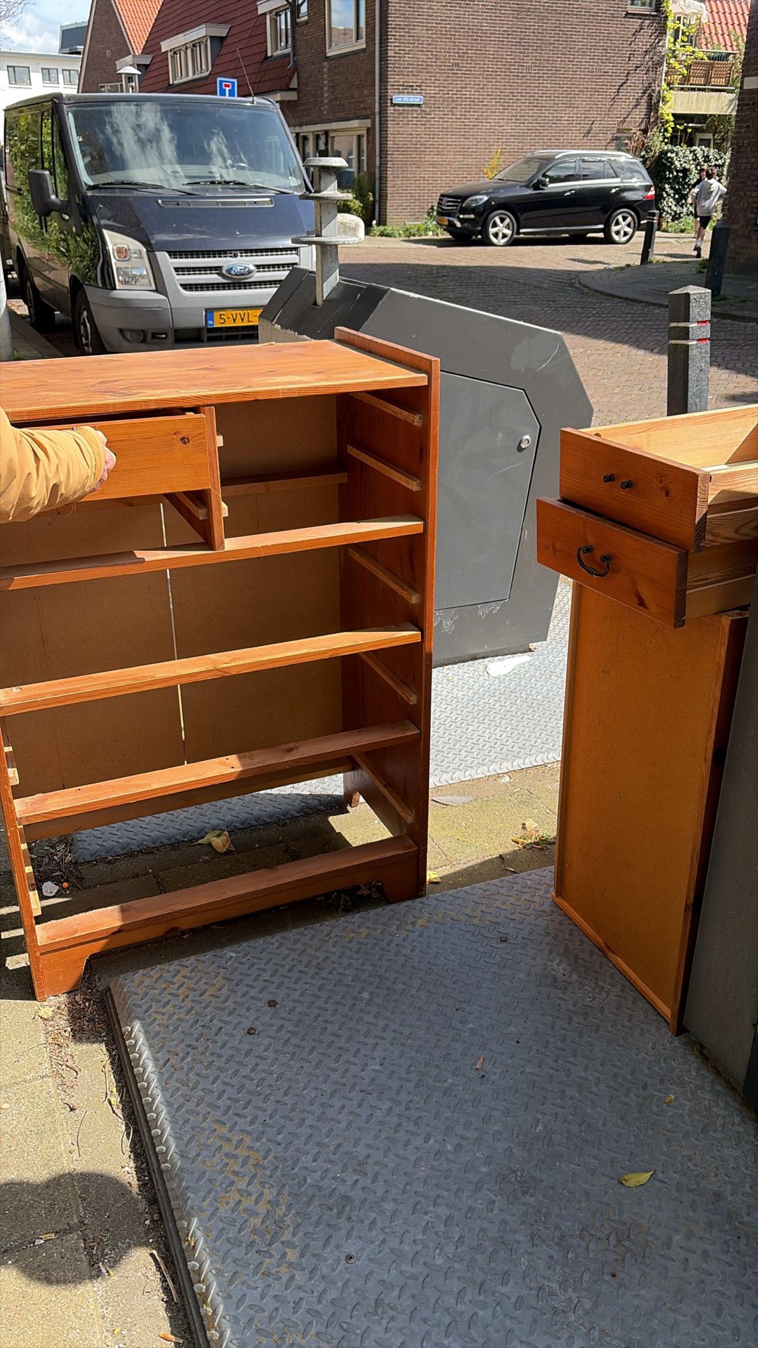 Chest of drawers (ladekast) in great condition. Very good quality! 1