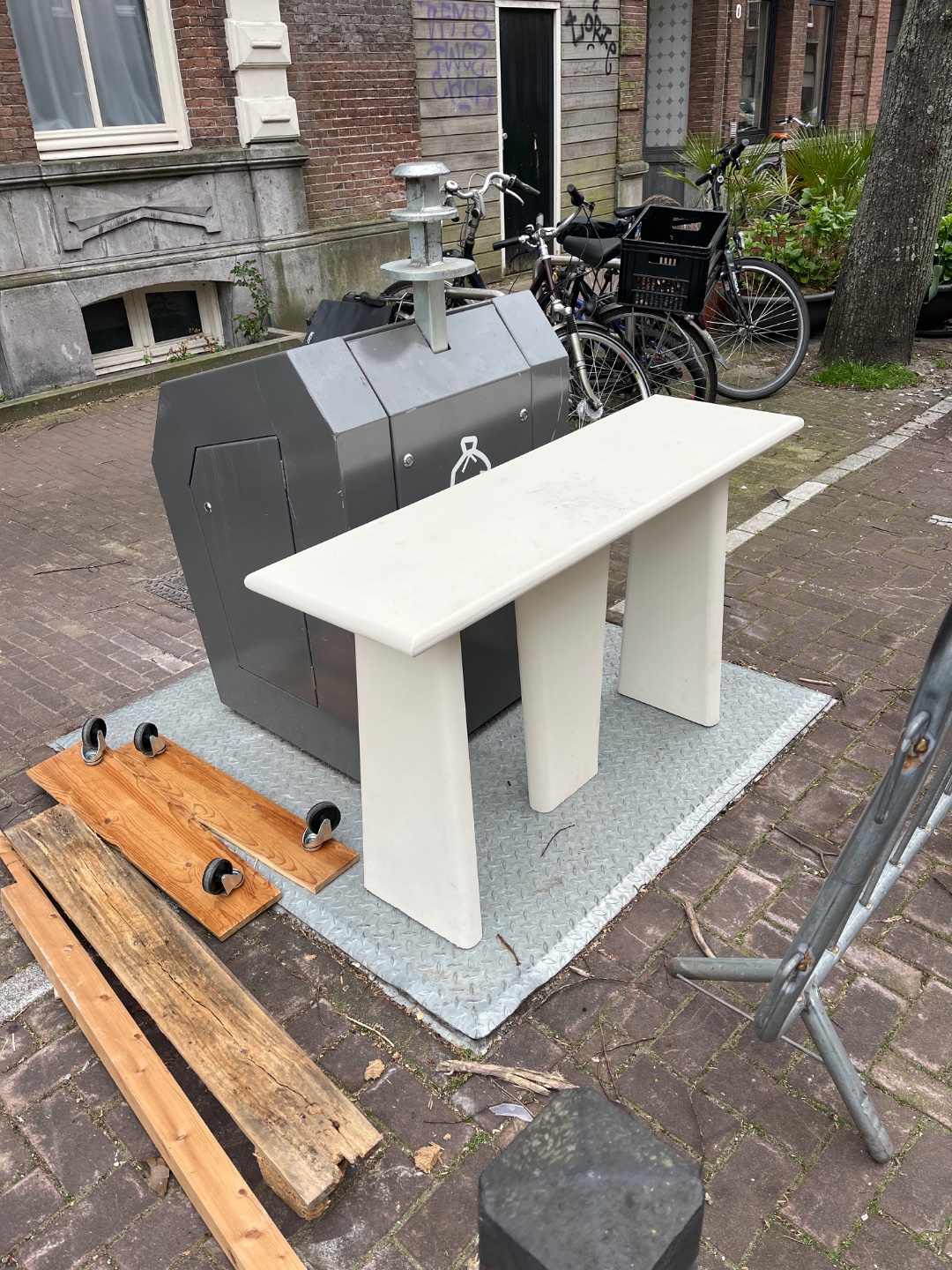 Item found on Amsterdam, Frederik Hendrikbuurt, Nassaukade 98 1