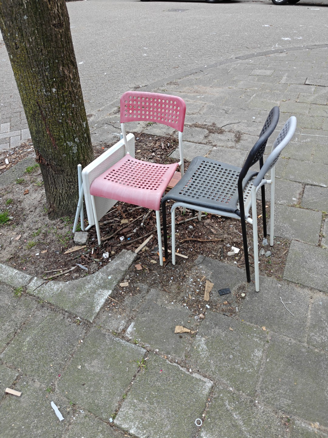 Item found on Amsterdam, Rijnbuurt, Vechtstraat 69 1