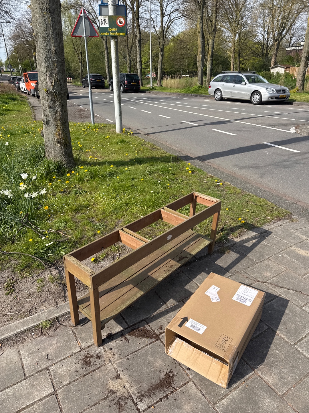 Item found on Amsterdam, Noord, Kometensingel 317 1