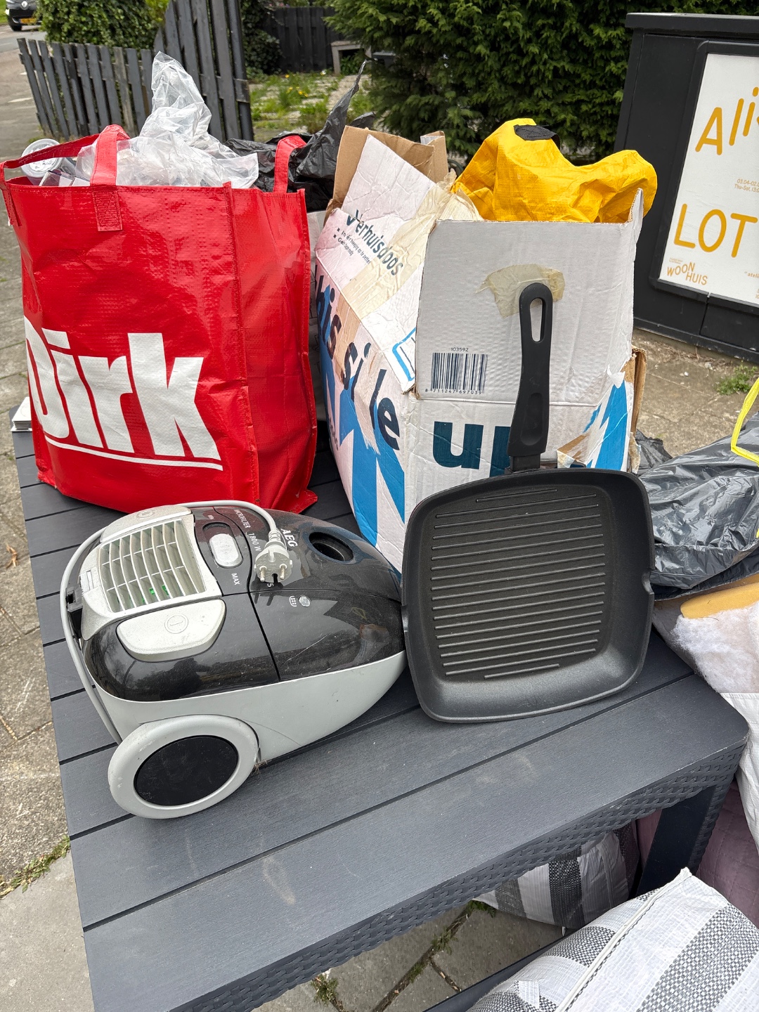 Item found on Amsterdam, Tuindorp Oostzaan, Meteorenweg 76 2