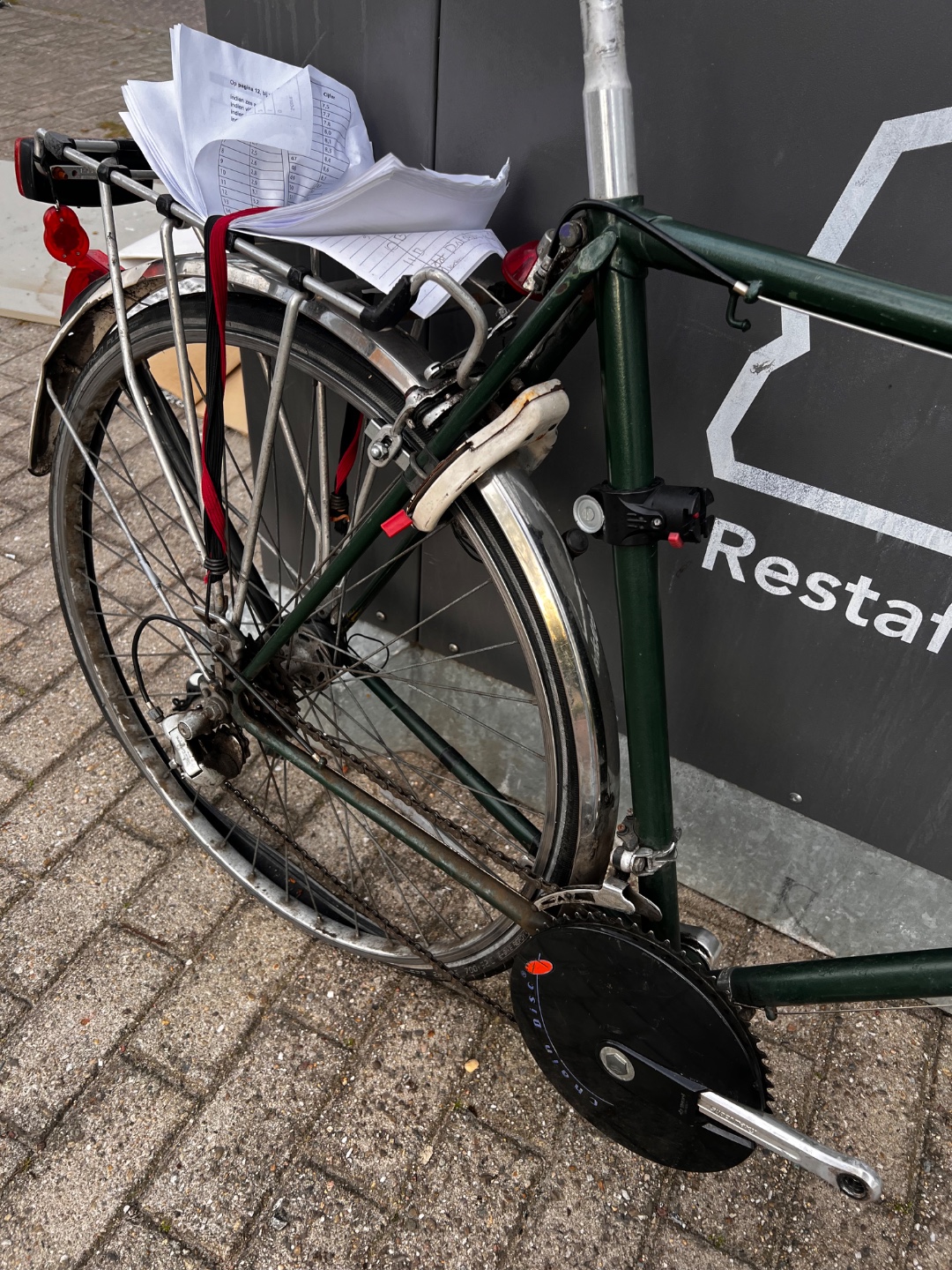 Mooie fiets! Misschien een goeie project voor iemand :) 3
