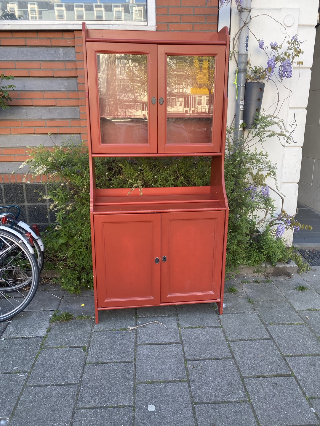 Compleet, lichte beschadiging, geen sleutel maar niet nodig 1