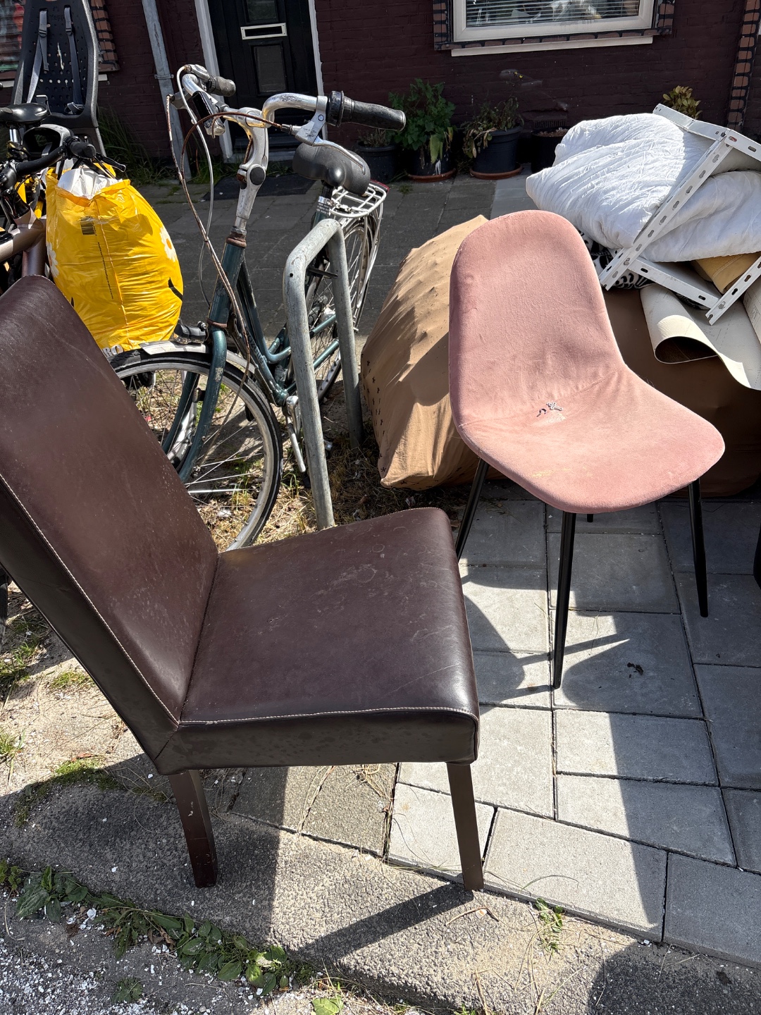Item found on Amsterdam, Noord, Sneeuwbalstraat 66 2