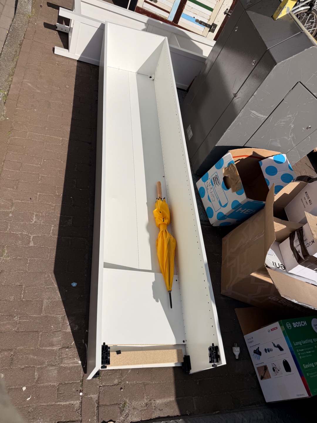 Item found on Amsterdam, Overtoomse Sluis, Zocherstraat 70 1