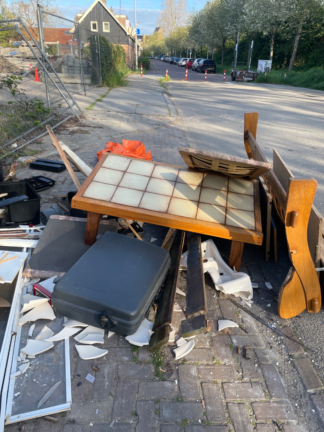 Item found on Amsterdam, Noord, Zamenhofstraat 94 1