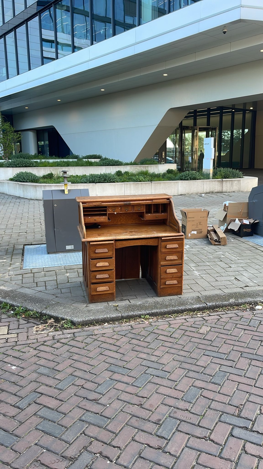 Item found on Amsterdam, Rijnbuurt, Trompenburgstraat 2 1