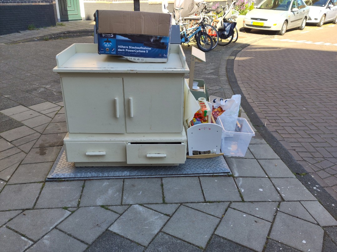 Closet and other fine things 1