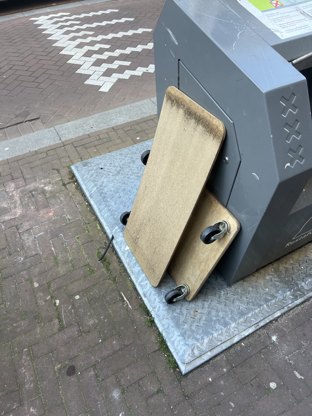 Item found on Amsterdam, Centrum, Grachtengordel, Kerkstraat 365 1