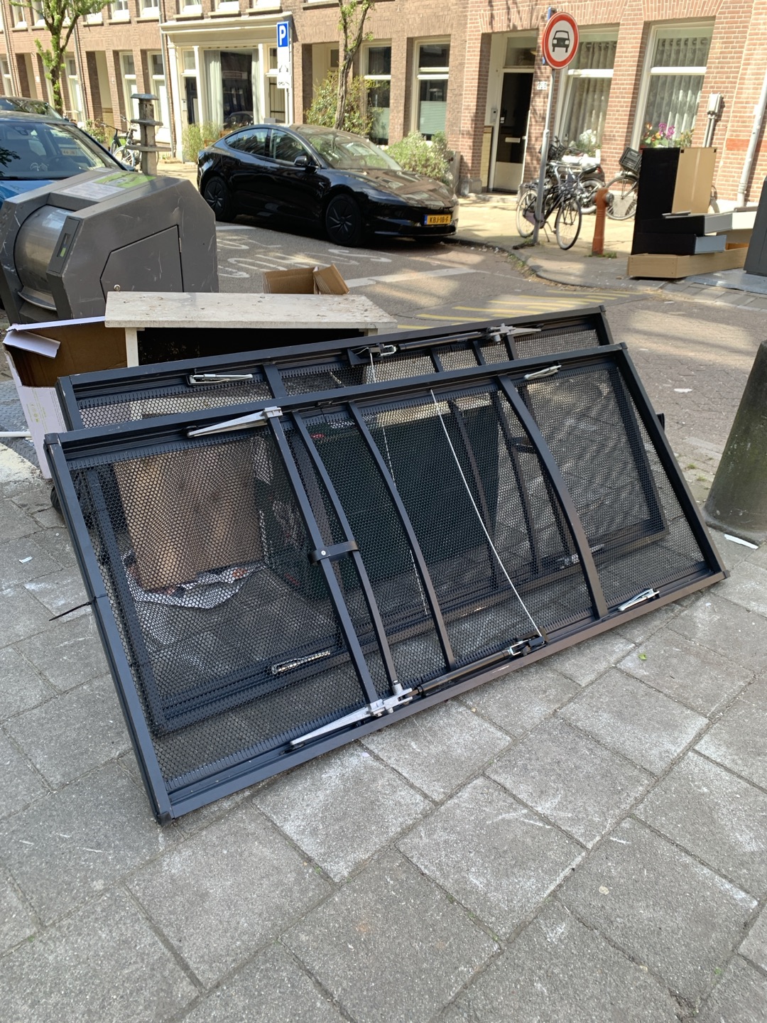 Item found on Amsterdam, De Pijp, Henrick De Keijserstraat 18 3