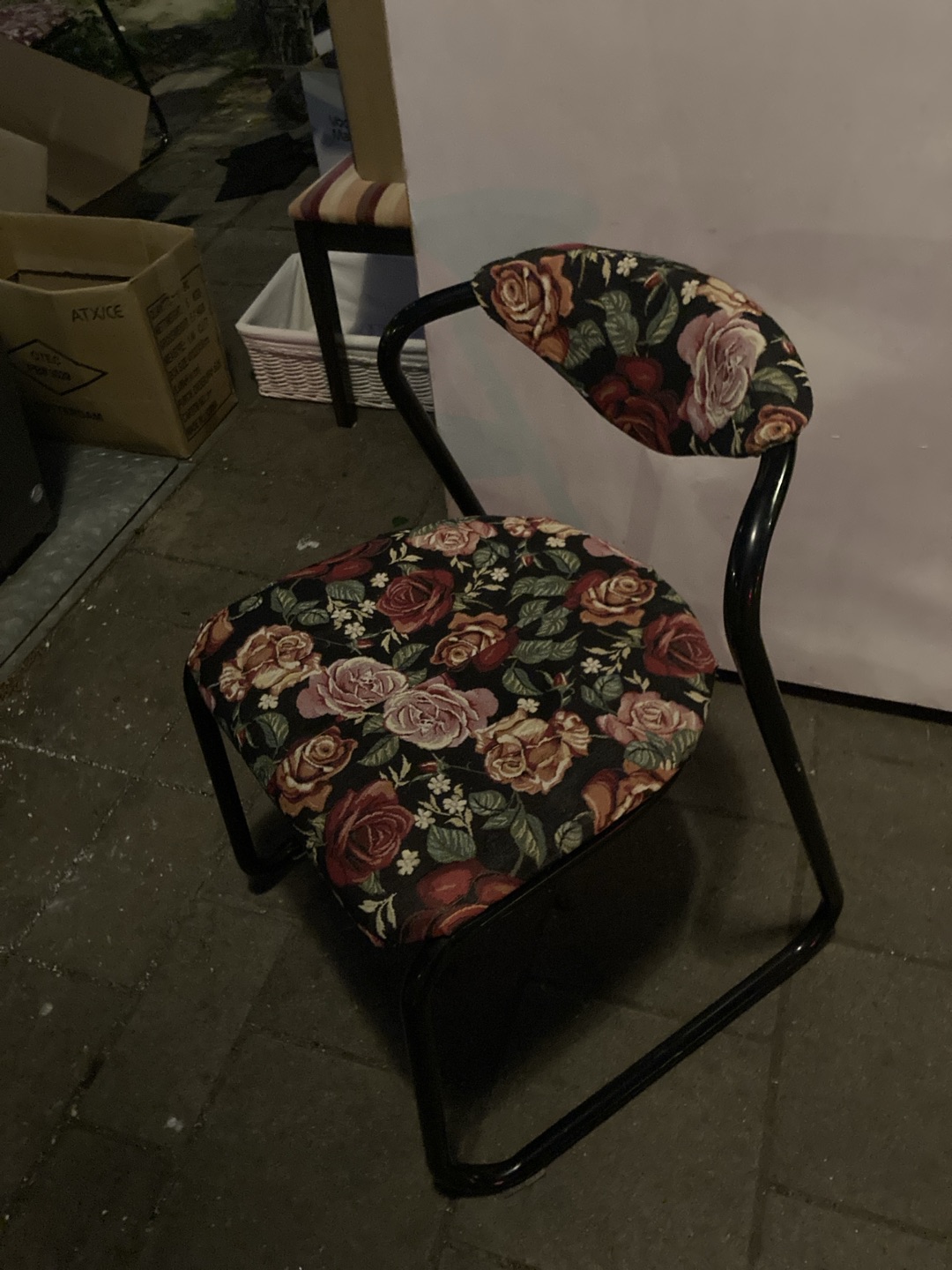 Cute chairs 1