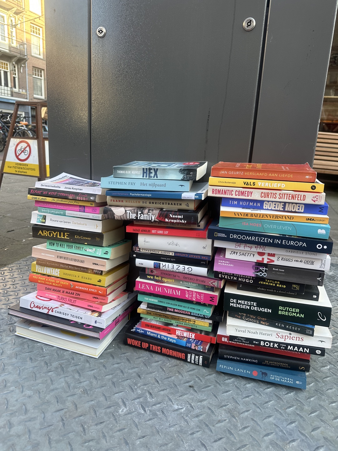 Collection of books
Dutch and English 1