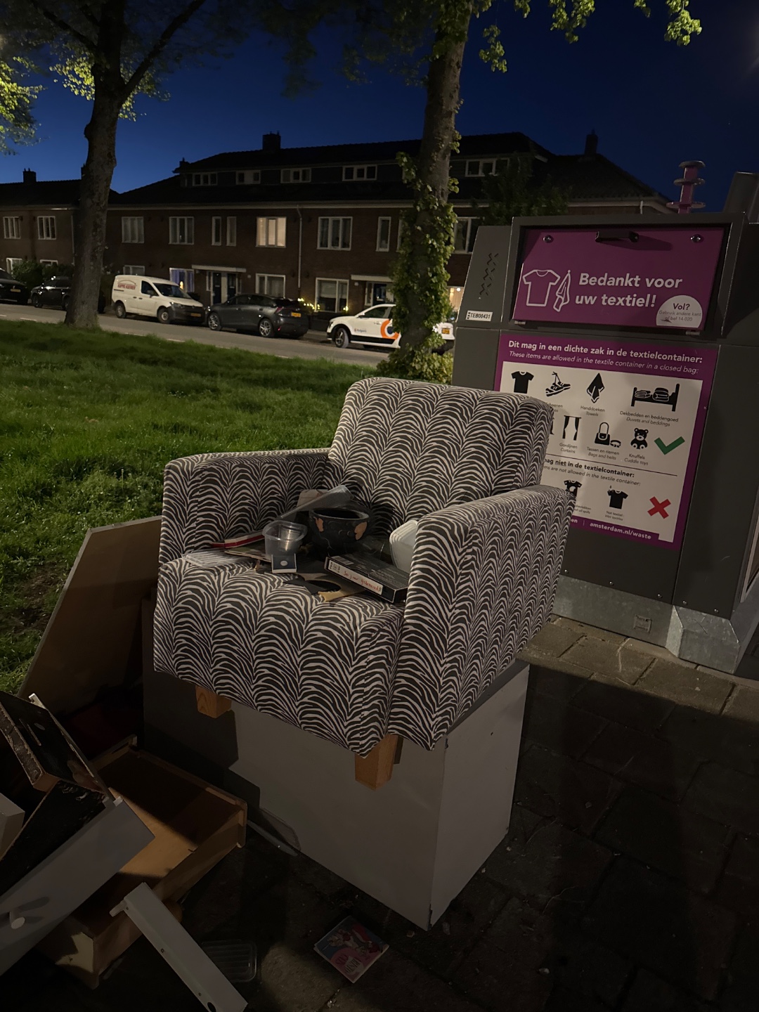 Item found on Amsterdam, Tuindorp Oostzaan, Zonneweg 2 1