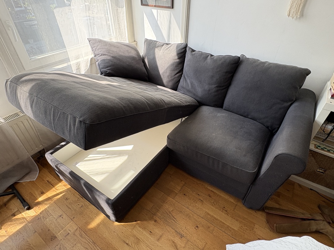 Ikea bank met chaise longue en opbergmogelijkheid 2