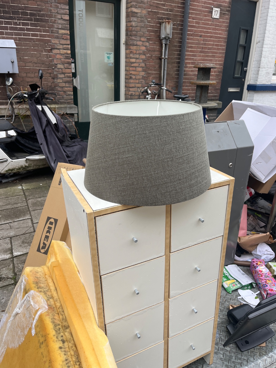 Item found on Amsterdam, Da Costabuurt, Da Costastraat 5 2