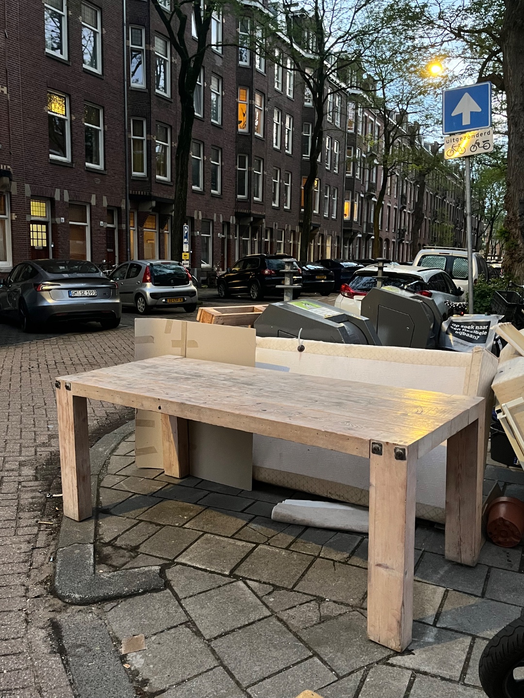 Item found on Amsterdam, De Krommert, Maarten Harpertszoon Trompstraat 36 1