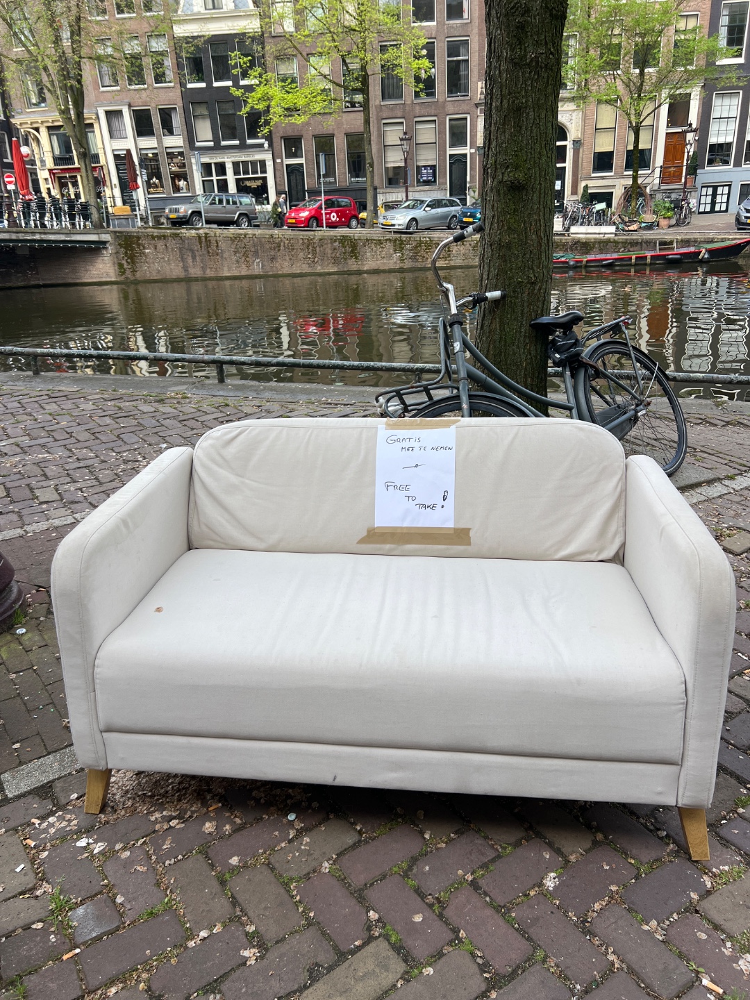 Item found on Amsterdam, Nieuwe Zijde, Singel 233 1